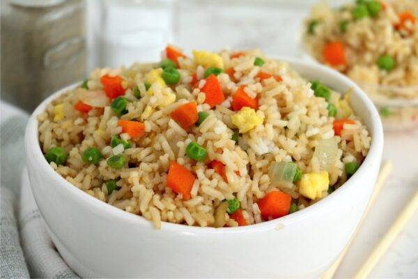 FRIED RICE AND RAITA / CURD