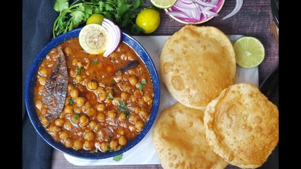 CHOLE BHATURE